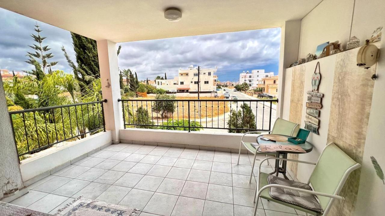 Anthea Gardens - Cosy Condo Пафос Екстериор снимка